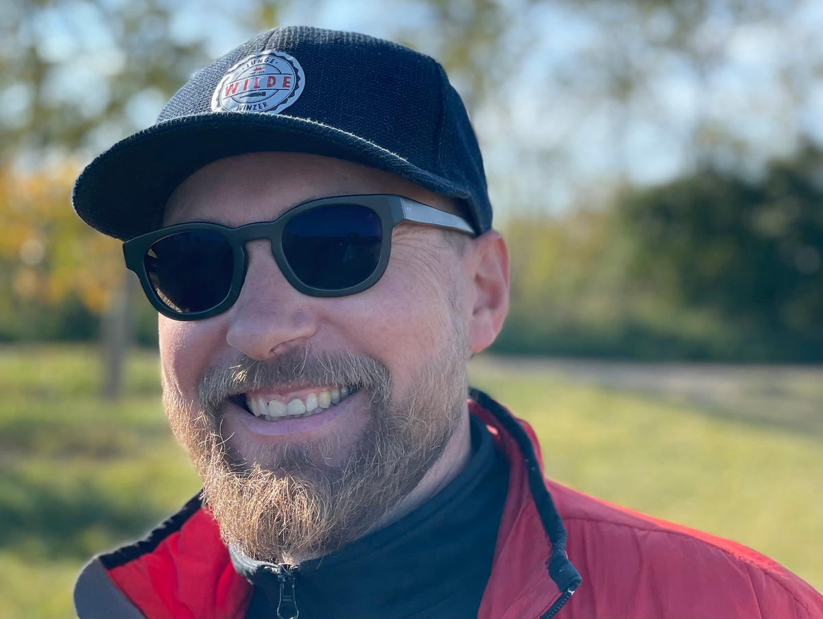 Leuchtender Blut-Handabdruck Aufkleber - Gruselige Halloween Deko Für Fenster & Wände 20x30cm